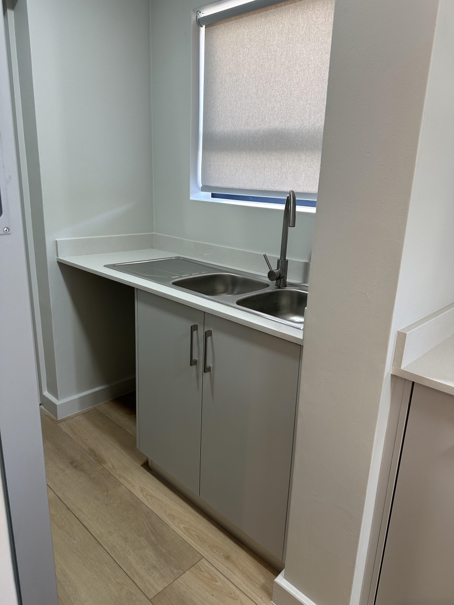 3 Bedroom Property for Sale in Lemoenkloof Western Cape